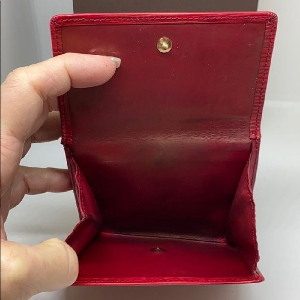 Louis Vuitton Epi Compact Wallet - Picture 6 of 13